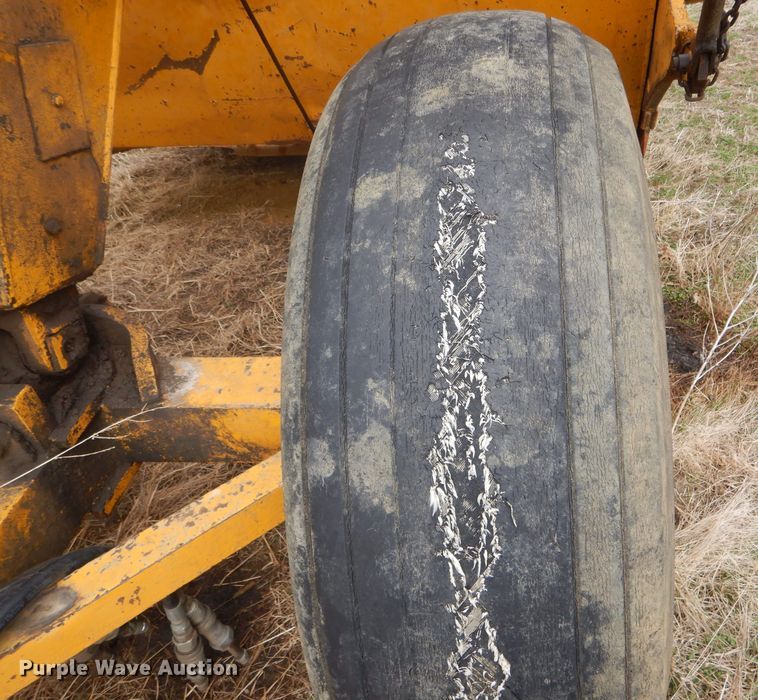 image for item DF3006 Laplant Choate scraper