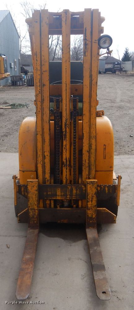 image for item DF3007 US Army F40PS forklift