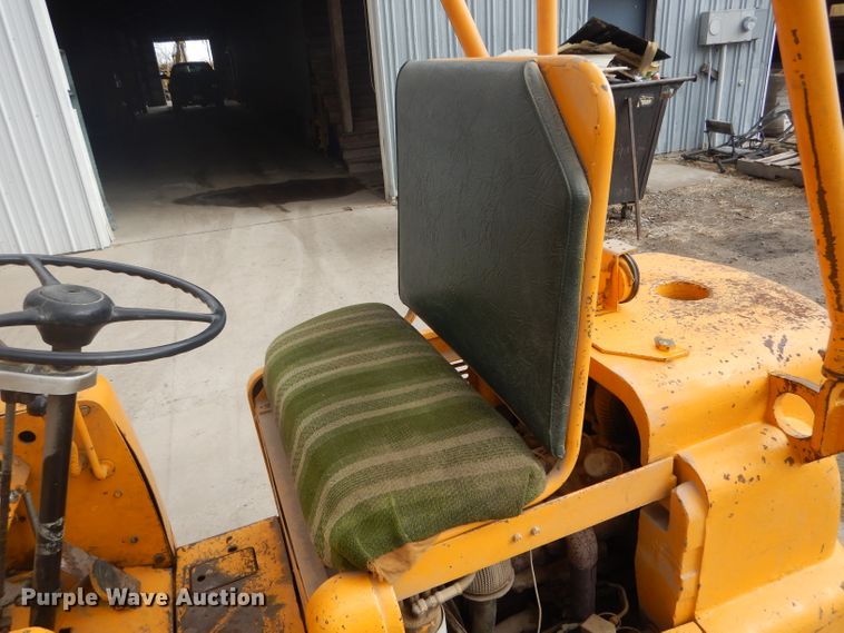 image for item DF3007 US Army F40PS forklift