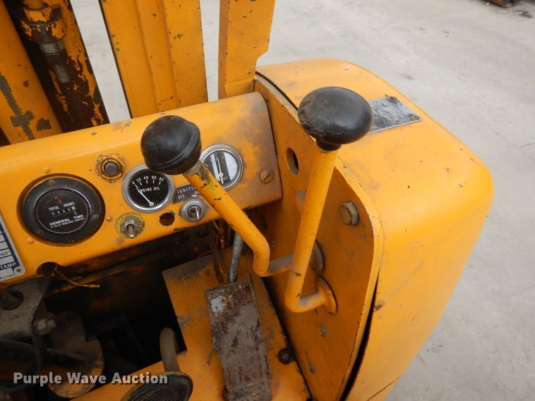 image for item DF3007 US Army F40PS forklift