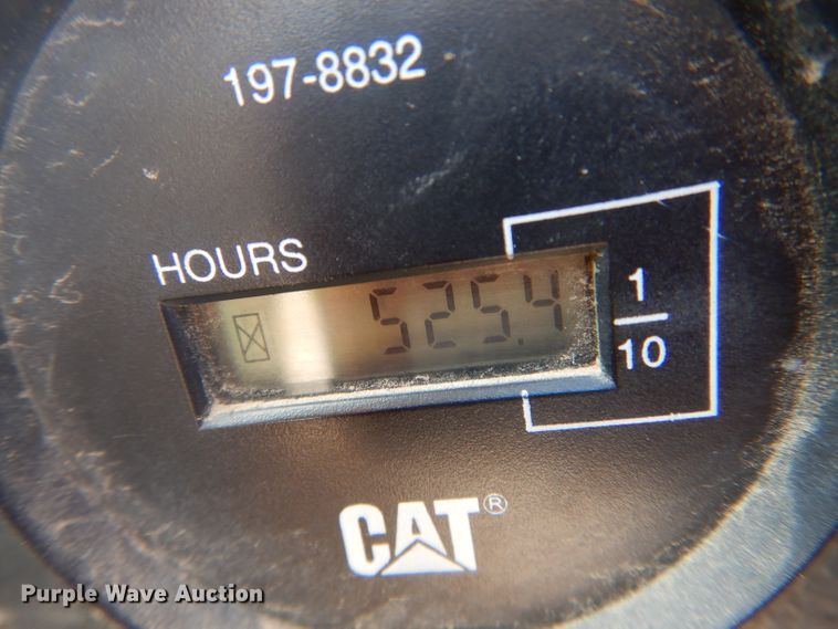 image for item DF3008 1977 John Deere 762 elevating scraper