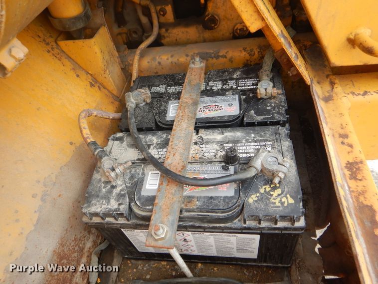 image for item DF3008 1977 John Deere 762 elevating scraper