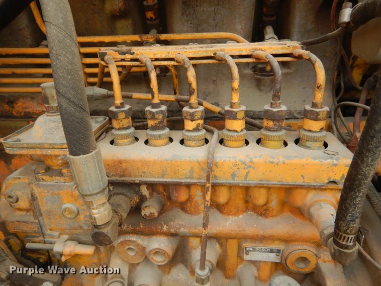 image for item DF3008 1977 John Deere 762 elevating scraper