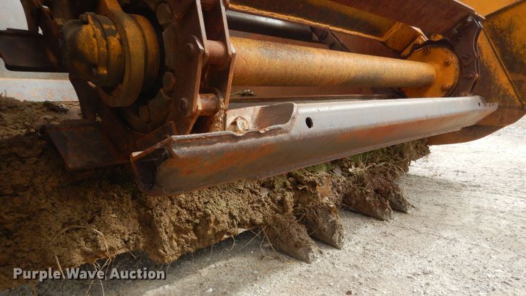 image for item DF3008 1977 John Deere 762 elevating scraper