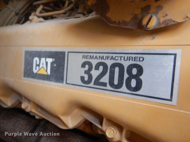 image for item DF3009 1988 Pierce digger derrick truck