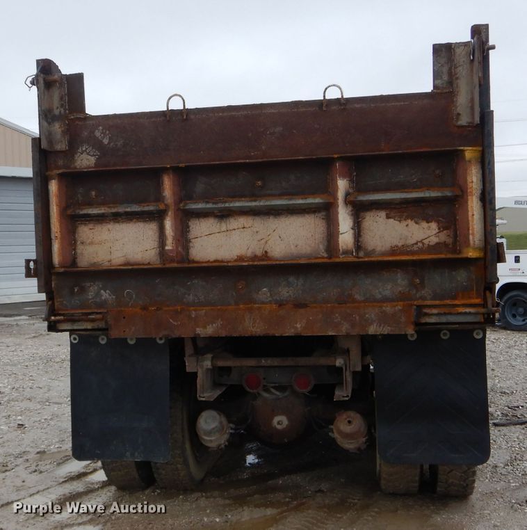 image for item DF3027 1984 GMC Brigadier dump truck