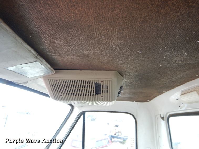 image for item DF3027 1984 GMC Brigadier dump truck