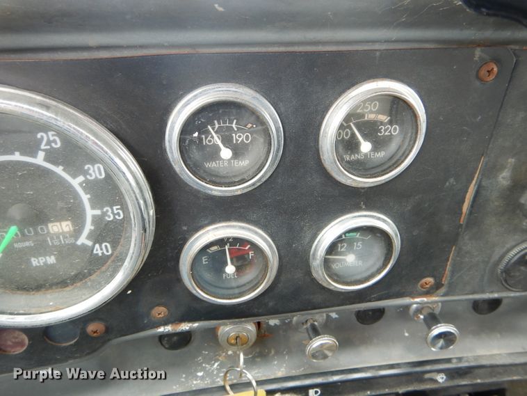 image for item DF3027 1984 GMC Brigadier dump truck