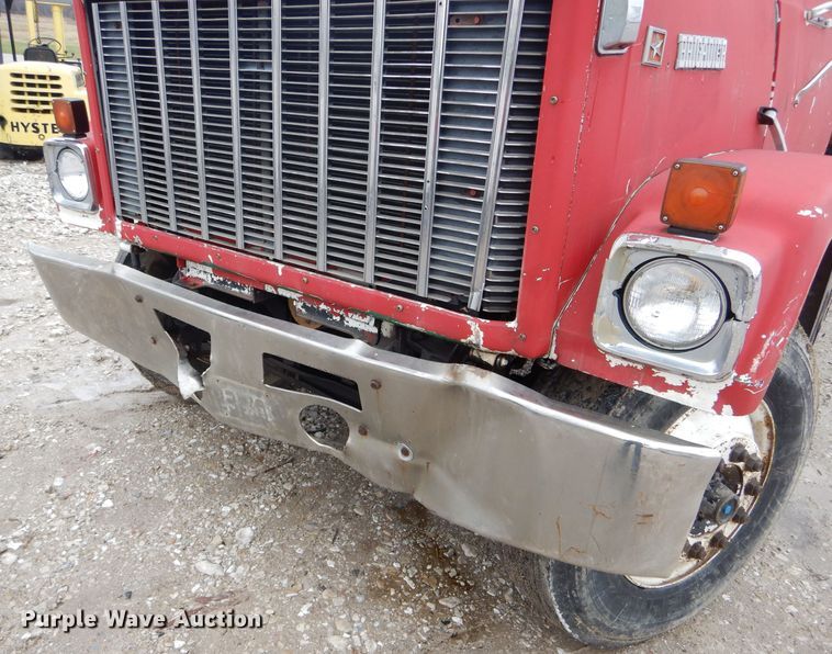 image for item DF3027 1984 GMC Brigadier dump truck