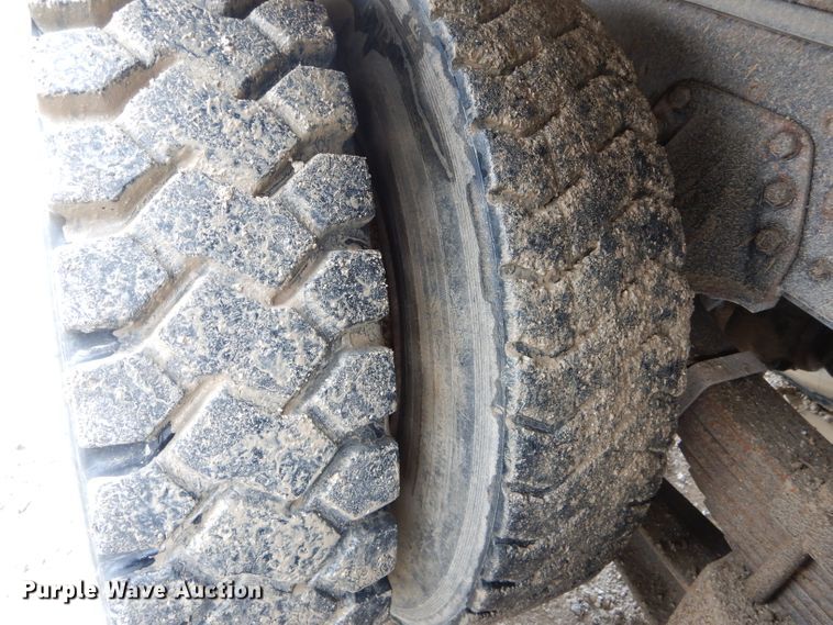 image for item DF3027 1984 GMC Brigadier dump truck