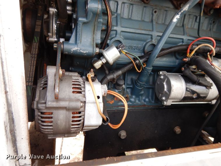 image for item DF5942 2008 Altec DC-1217-CFD wood chipper