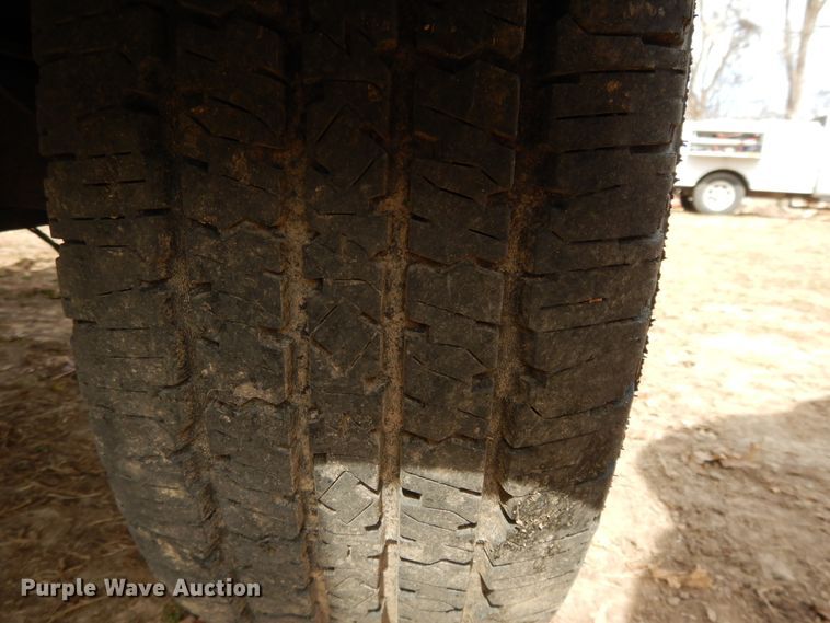 image for item DF5942 2008 Altec DC-1217-CFD wood chipper