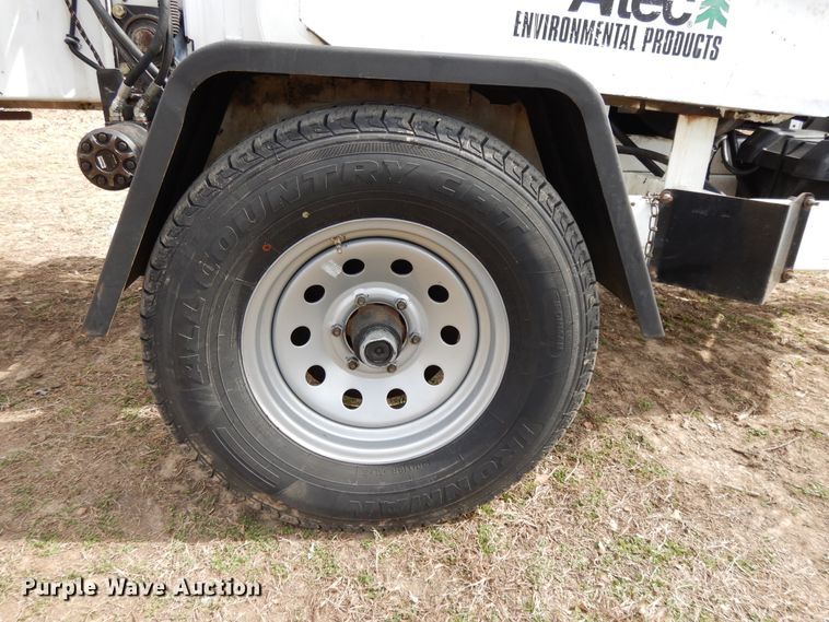 image for item DF5942 2008 Altec DC-1217-CFD wood chipper