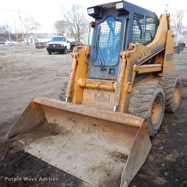 image for item DF6660 1998 Case 85XT  skid steer loader