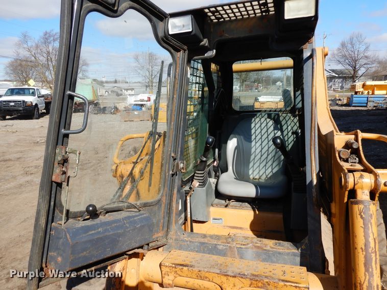 image for item DF6660 1998 Case 85XT  skid steer loader