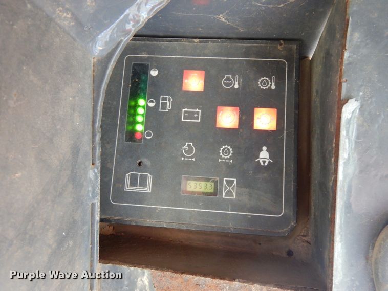 image for item DF6660 1998 Case 85XT  skid steer loader