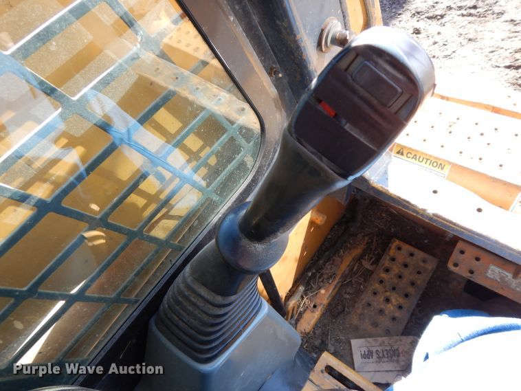 image for item DF6660 1998 Case 85XT  skid steer loader