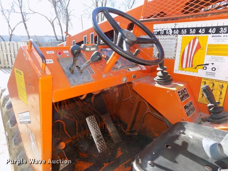 image for item DG2534 Lull 844B Highlander telehandler