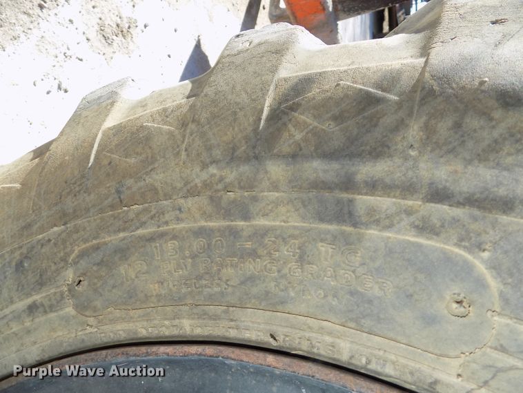 image for item DG2534 Lull 844B Highlander telehandler