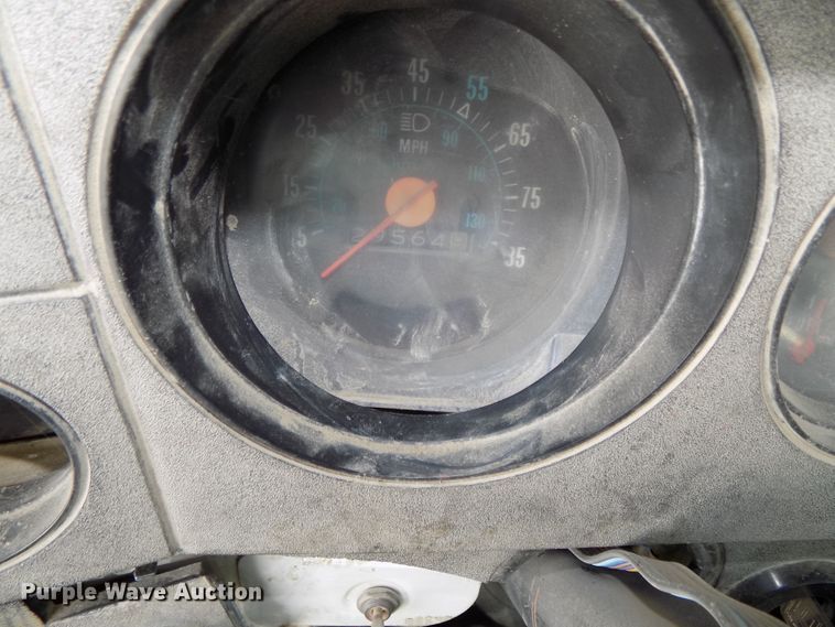 image for item DG2536 1981 Chevrolet C6500 dump truck