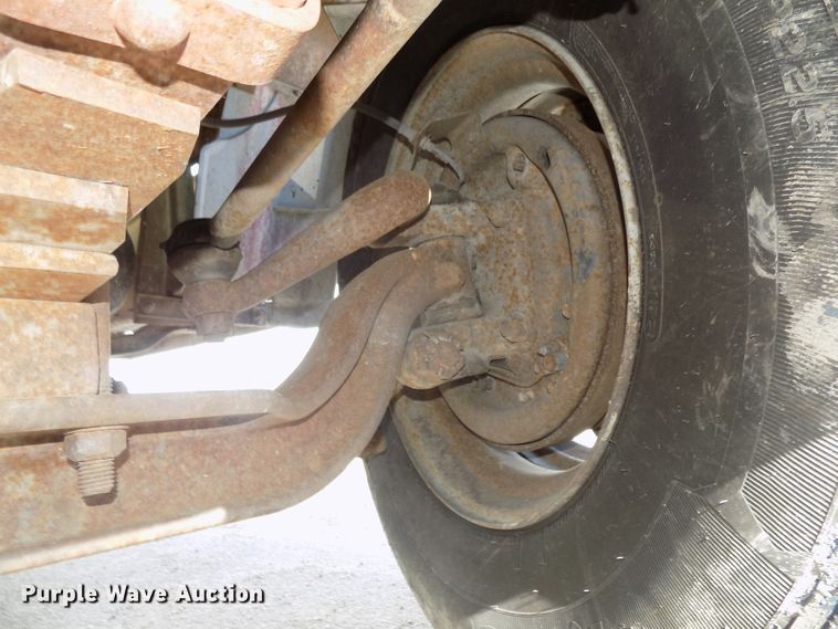 image for item DG2536 1981 Chevrolet C6500 dump truck