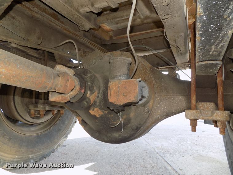 image for item DG2536 1981 Chevrolet C6500 dump truck