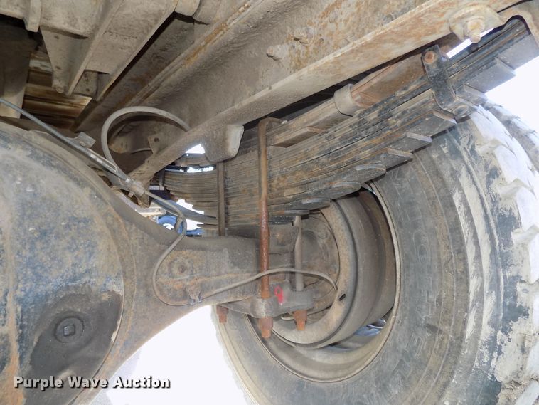 image for item DG2536 1981 Chevrolet C6500 dump truck