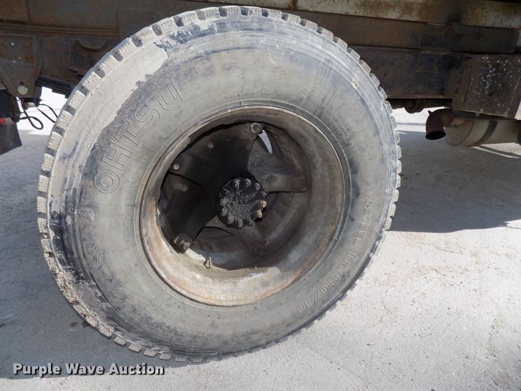 image for item DG2536 1981 Chevrolet C6500 dump truck