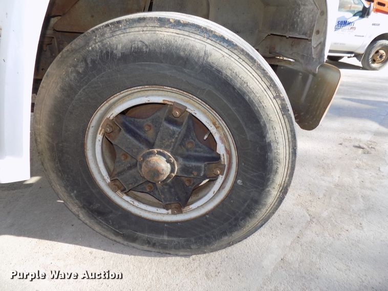 image for item DG2536 1981 Chevrolet C6500 dump truck