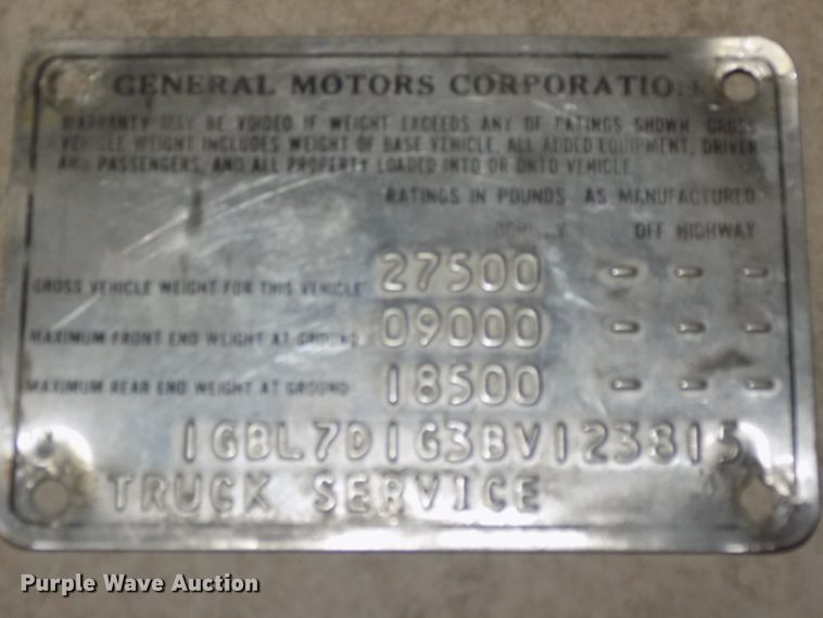 image for item DG2536 1981 Chevrolet C6500 dump truck