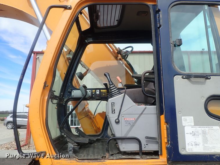 image for item DG3011 1999 Hyundai Robex 250LC-3 excavator