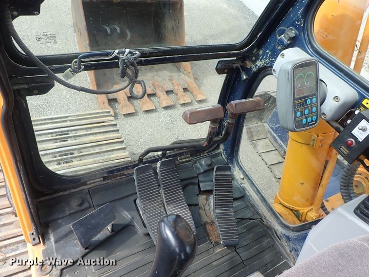 image for item DG3011 1999 Hyundai Robex 250LC-3 excavator