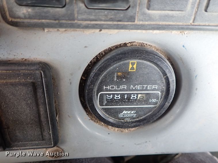 image for item DG3011 1999 Hyundai Robex 250LC-3 excavator