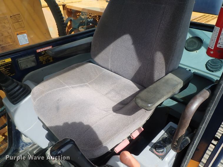 image for item DG3011 1999 Hyundai Robex 250LC-3 excavator