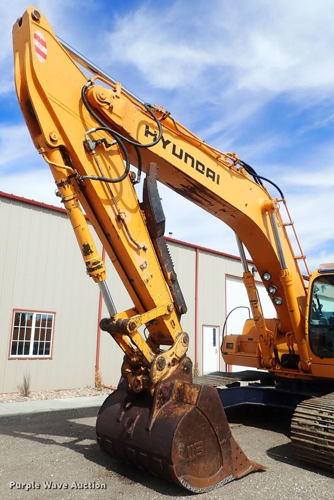 image for item DG3011 1999 Hyundai Robex 250LC-3 excavator