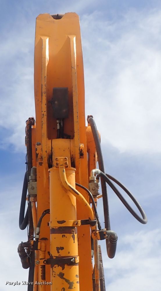 image for item DG3011 1999 Hyundai Robex 250LC-3 excavator