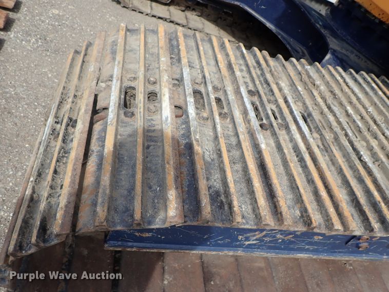 image for item DG3011 1999 Hyundai Robex 250LC-3 excavator