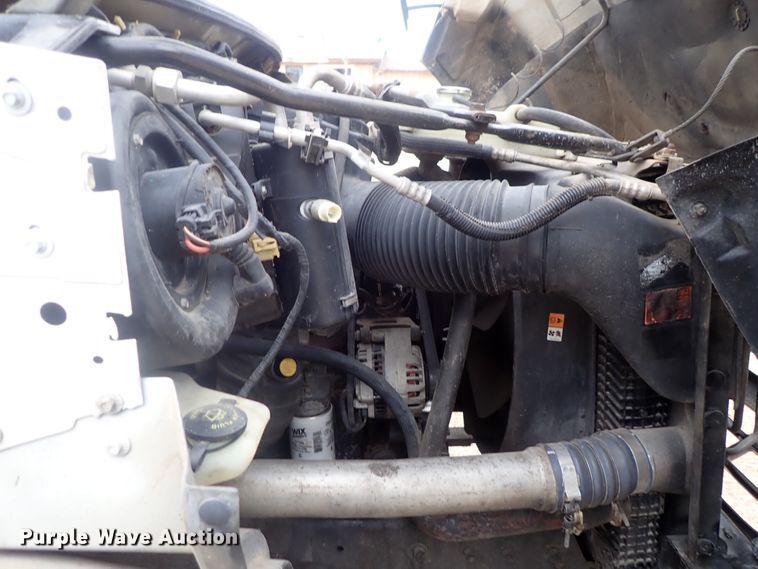 image for item DG3023 2001 Ford F750 forestry bucket truck