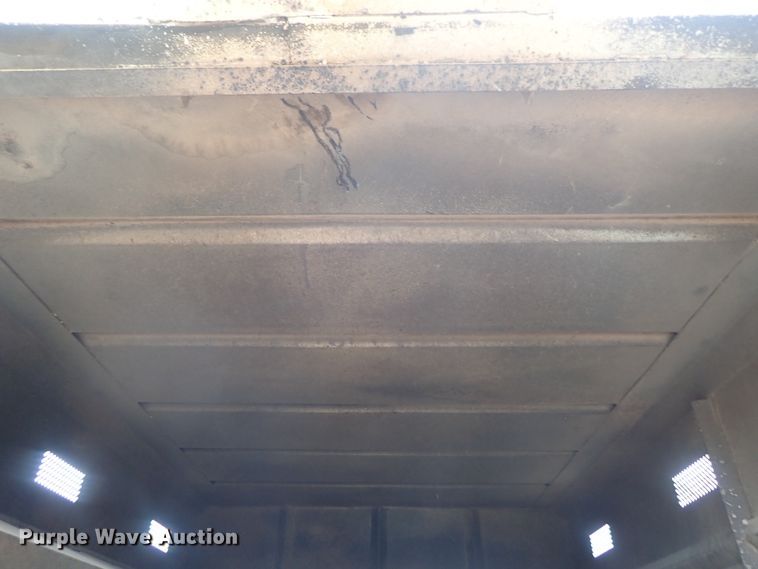 image for item DG3023 2001 Ford F750 forestry bucket truck