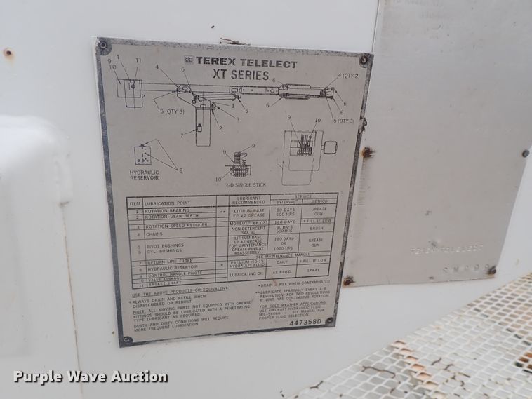 image for item DG3023 2001 Ford F750 forestry bucket truck