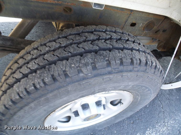 image for item DG5585 2003 Chevrolet Silverado 1500  pickup truck