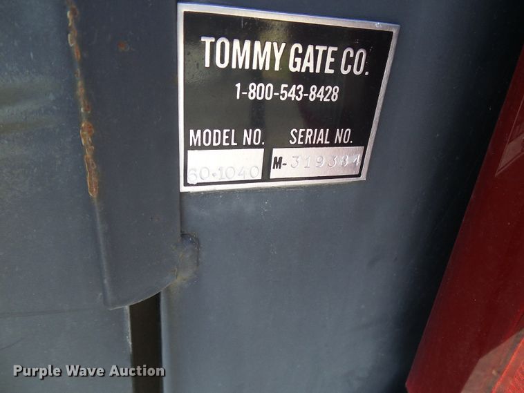 image for item DG5585 2003 Chevrolet Silverado 1500  pickup truck