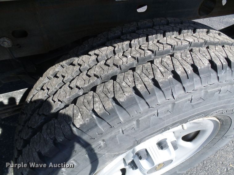 image for item DG5585 2003 Chevrolet Silverado 1500  pickup truck