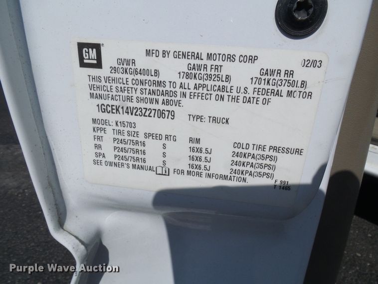 image for item DG5585 2003 Chevrolet Silverado 1500  pickup truck