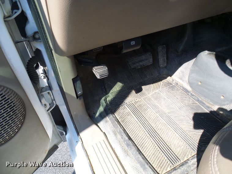 image for item DG5585 2003 Chevrolet Silverado 1500  pickup truck