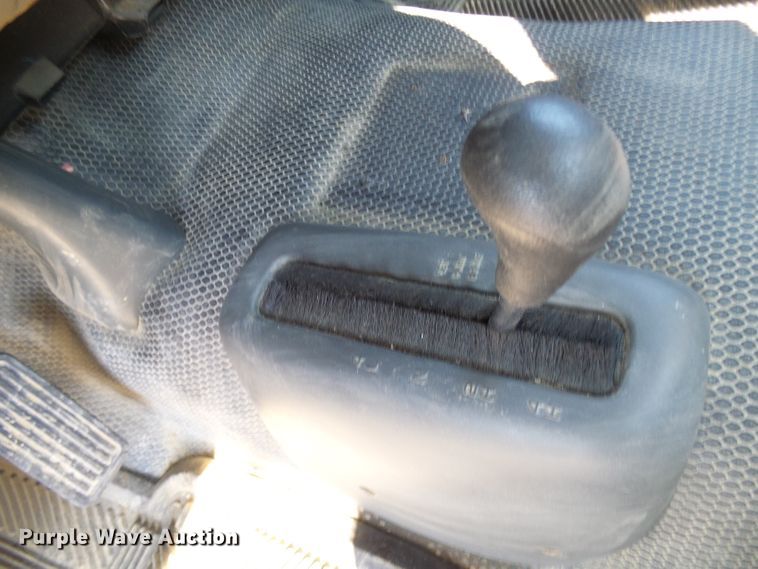 image for item DG5585 2003 Chevrolet Silverado 1500  pickup truck