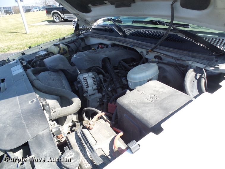 image for item DG5585 2003 Chevrolet Silverado 1500  pickup truck