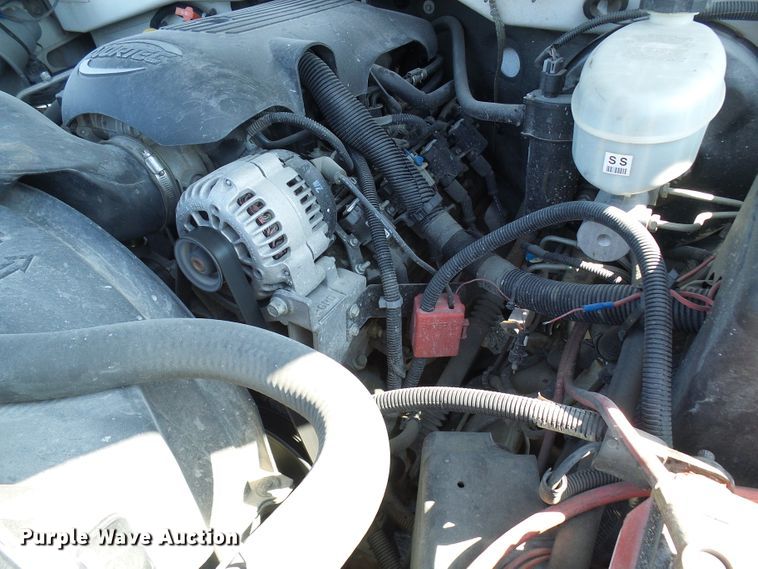 image for item DG5585 2003 Chevrolet Silverado 1500  pickup truck