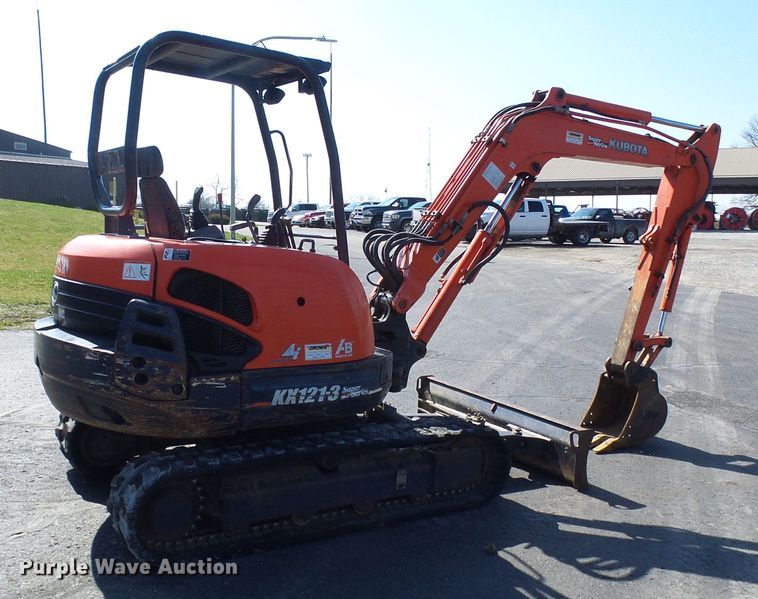 image for item DG5586 Kubota KX121-3SS mini excavator