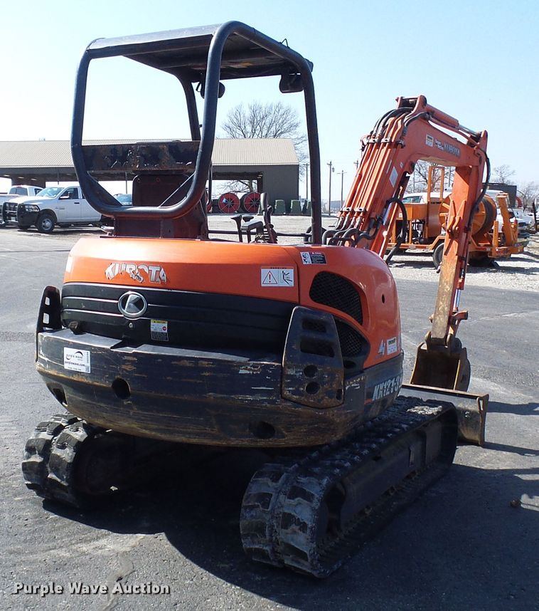 image for item DG5586 Kubota KX121-3SS mini excavator